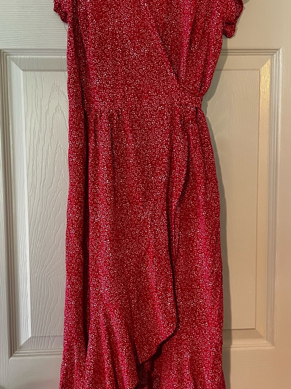 Women’s Zesica Red Floral High-Low Wrap Dress - Picture 2 of 4